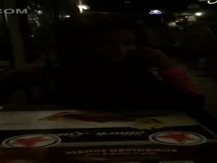 Xxxlesbicasgozando e espirrando longe